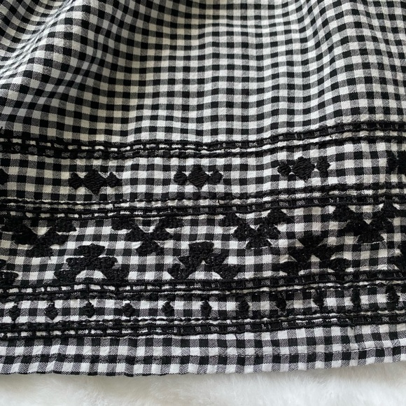 Old Navy checkered top - Picture 2 of 5